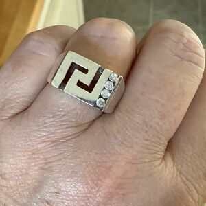 𝅺sterling SILVER GREEK KEY WHITE ZIRCON RING SIZE US 8.5​​